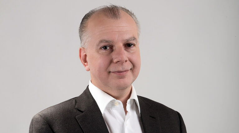 Ευχαριστήριο μήνυμα του Δημάρχου Ρόδου Αντ. Καμπουράκη, προς τους εθελοντές, που μάχονται με τις φλόγες